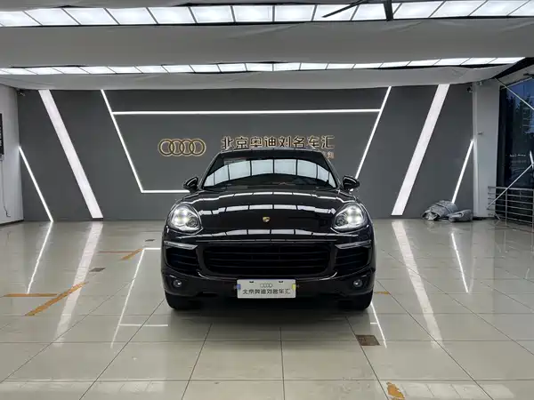 Porsche Cayenne 2016