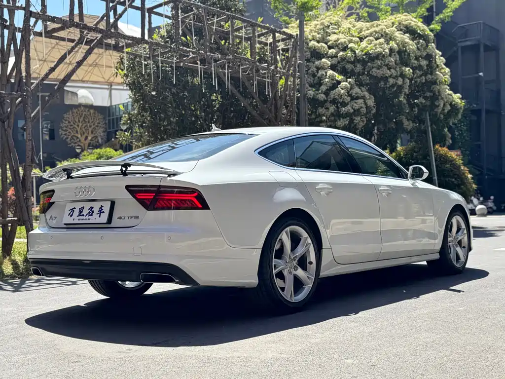 Audi A7 2017 — фото 27