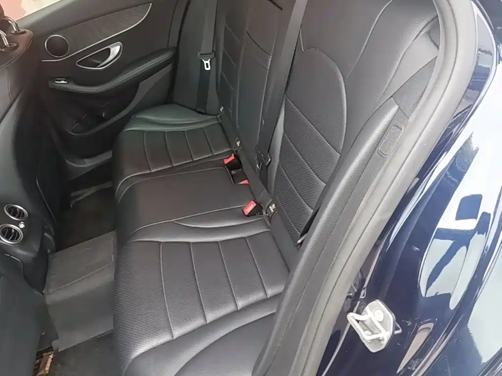 Mercedes-Benz C-Class 2019 — фото 13