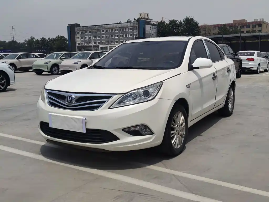 Changan Eado 2013