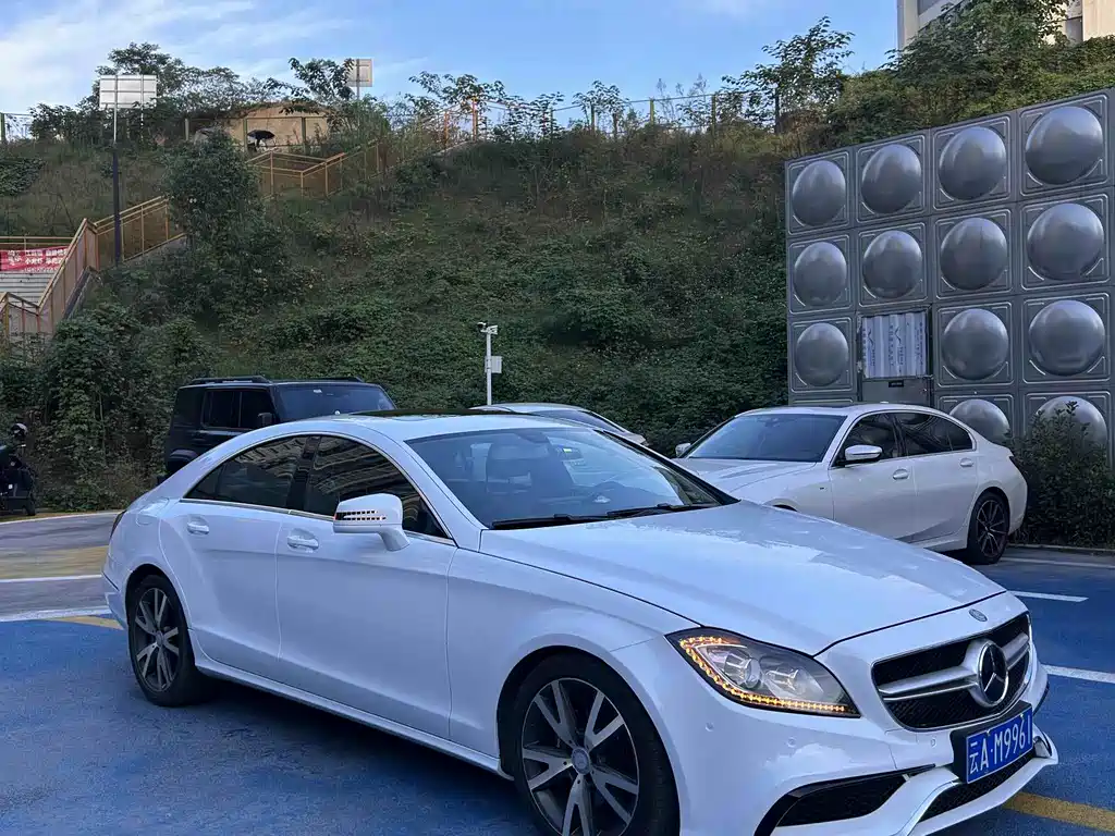 Mercedes-Benz CLS 2015 — фото 3