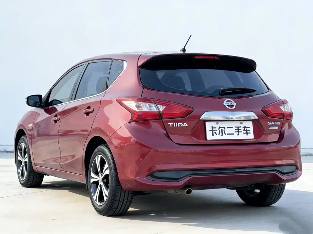 Nissan Tiida 2017