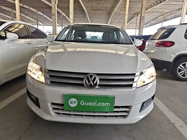 Volkswagen Santana 2015