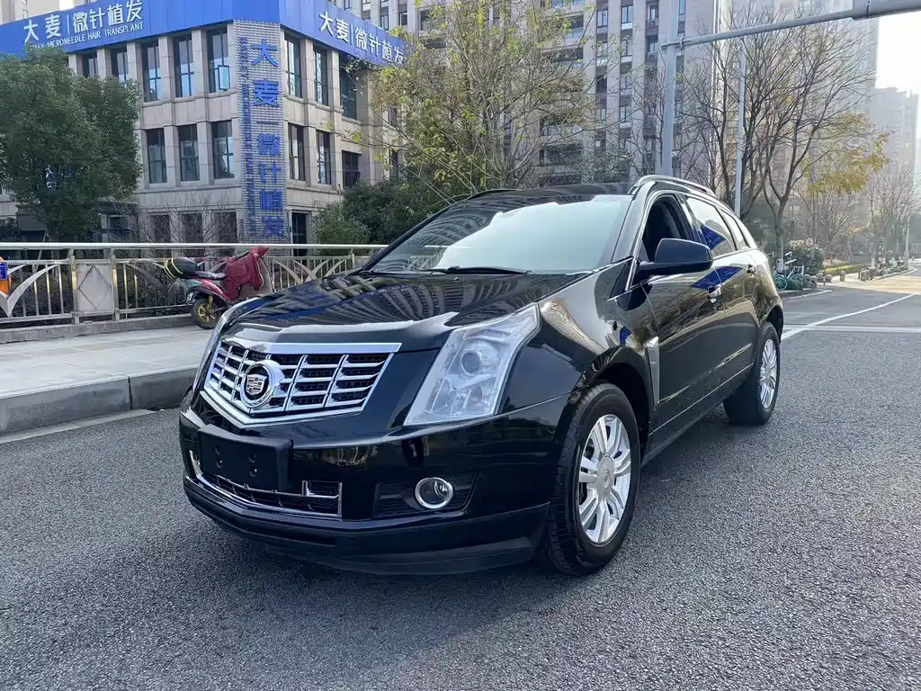 Cadillac SRX 2016 — фото 2