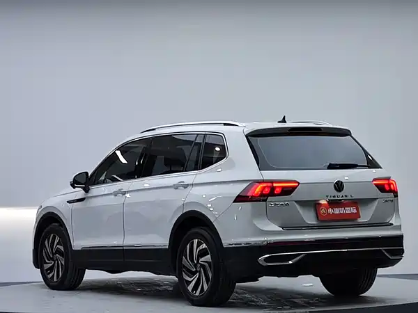 Volkswagen Tiguan L 2023