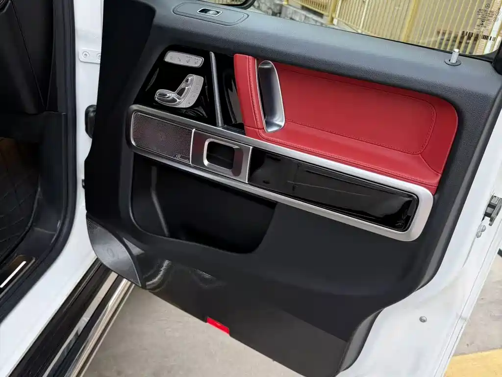Mercedes-Benz G-Class AMG 2020 — фото 18