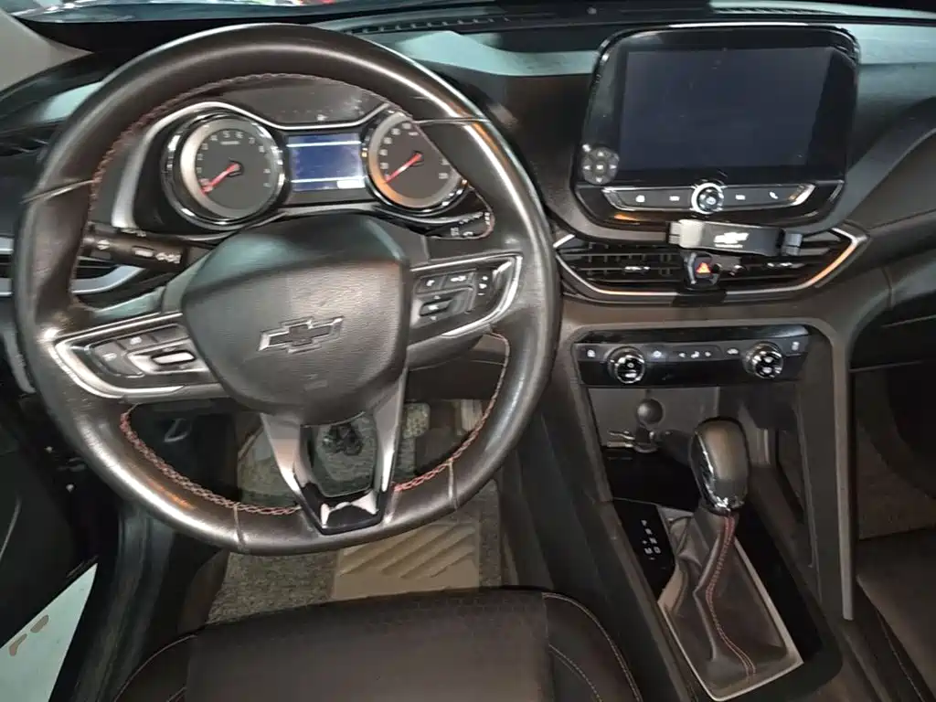 Chevrolet Orlando 2020 — фото 11