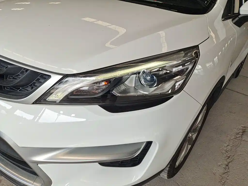 Geely Emgrand GS 2018 — фото 24