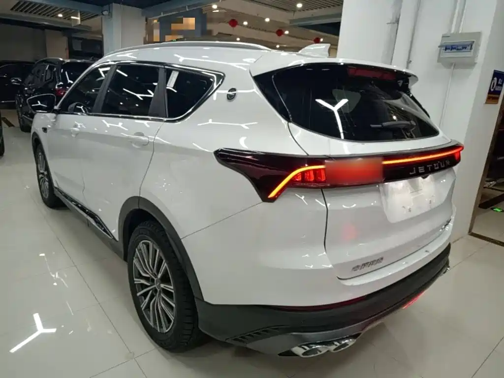 Jetour X70 PLUS 2024