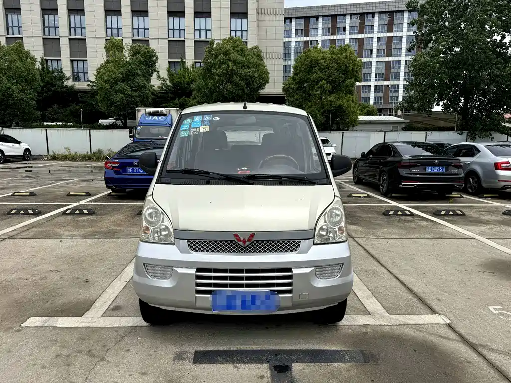 Wuling Rongguang 2014 — фото 2