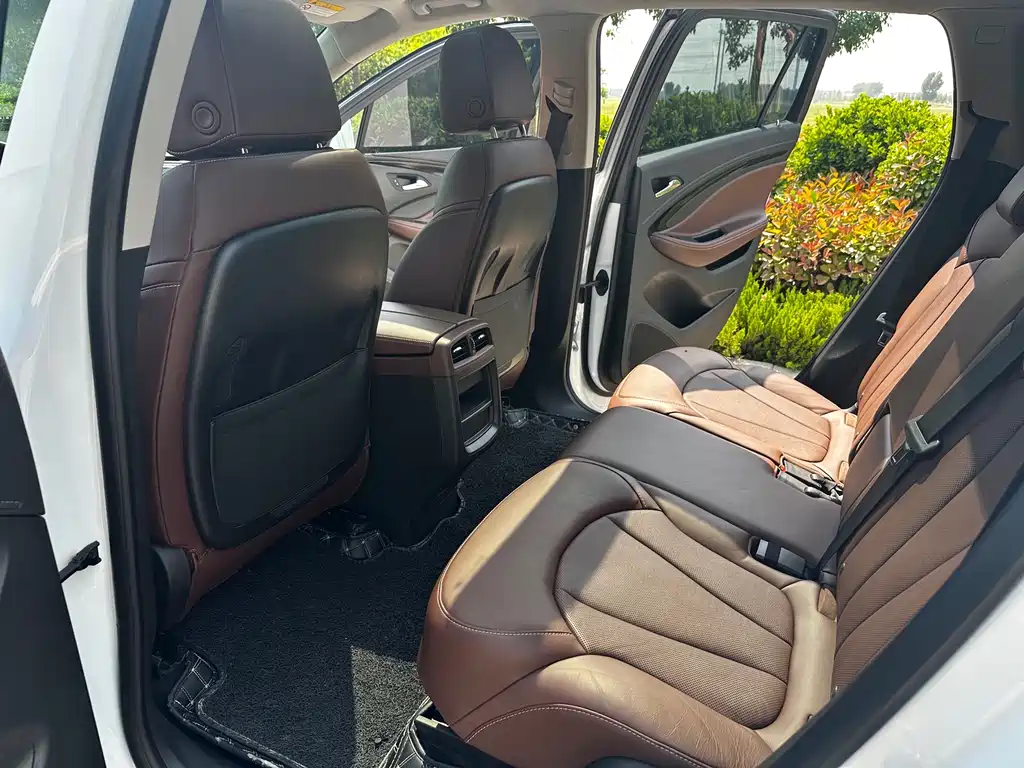 Buick Envision Plus 2020 — фото 17