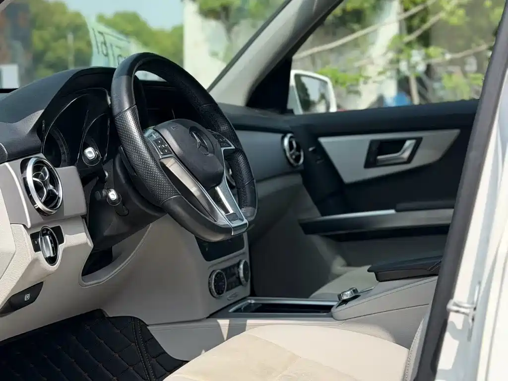 Mercedes-Benz GLK-Class 2015 — фото 8