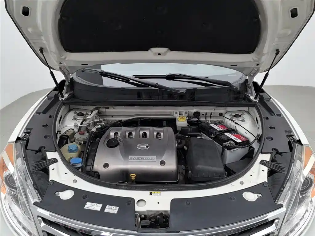 GAC Motor Trumpchi GS5 2014 — фото 6