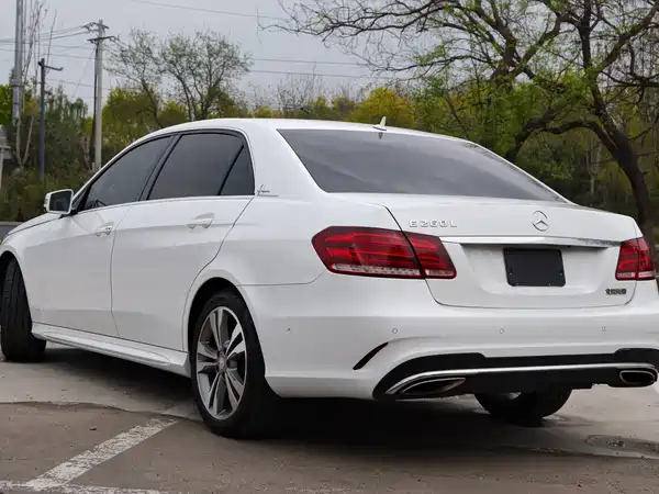 Mercedes-Benz E-Class 2014