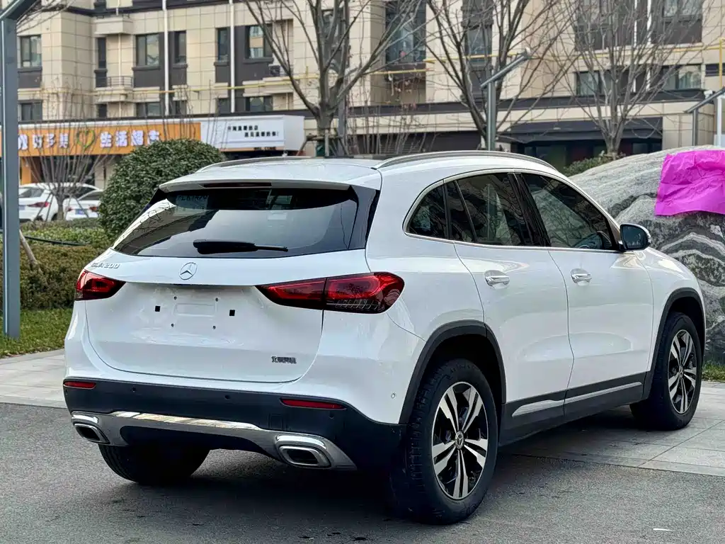 Mercedes-Benz GLA 2021 — фото 19