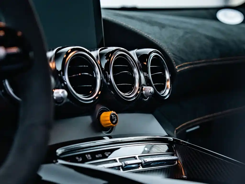 Mercedes-Benz AMG GT 2021 — фото 16