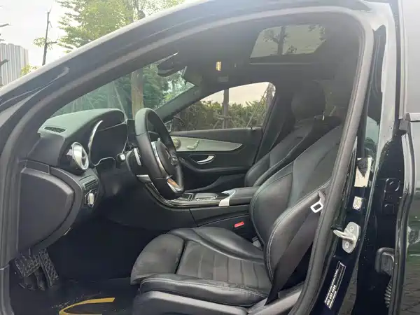 Mercedes-Benz C-Class 2020