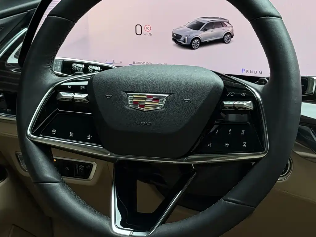 Cadillac XT5 2025 — фото 11
