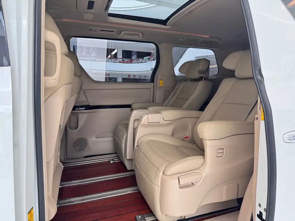 Toyota Alphard 2013 — фото 6