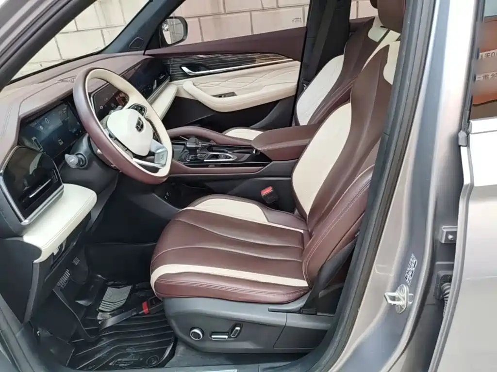 Geely Xingyue L 2023 — фото 15