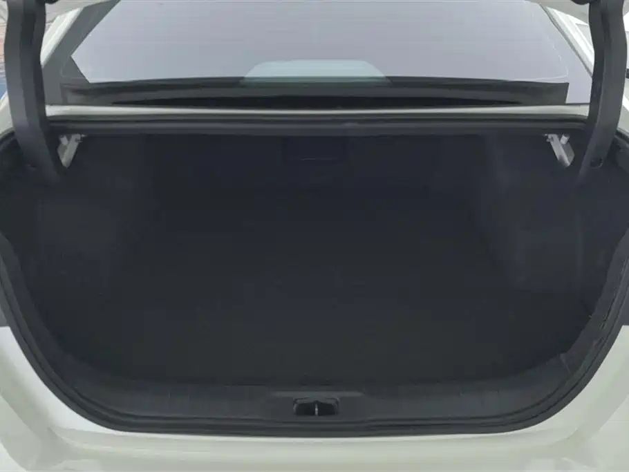 Nissan Teana 2020