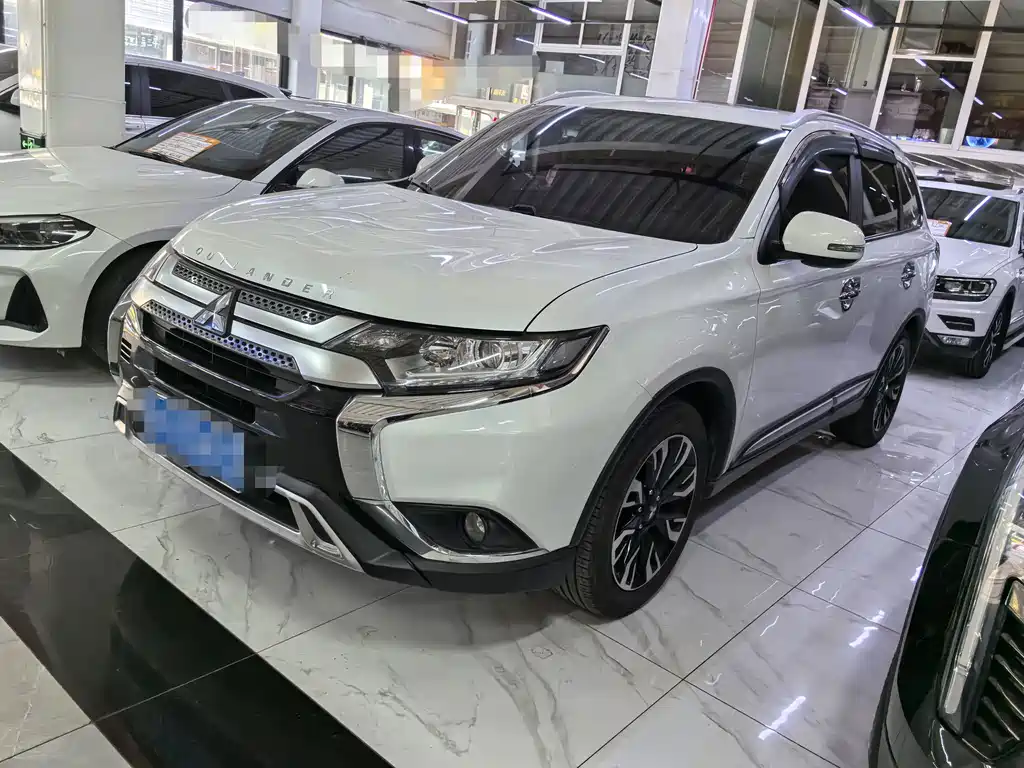 Mitsubishi Outlander 2019