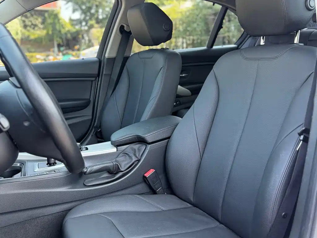 BMW 3 Series 2015 — фото 4