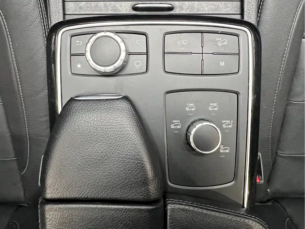 Mercedes-Benz GLE AMG 2018 — фото 16