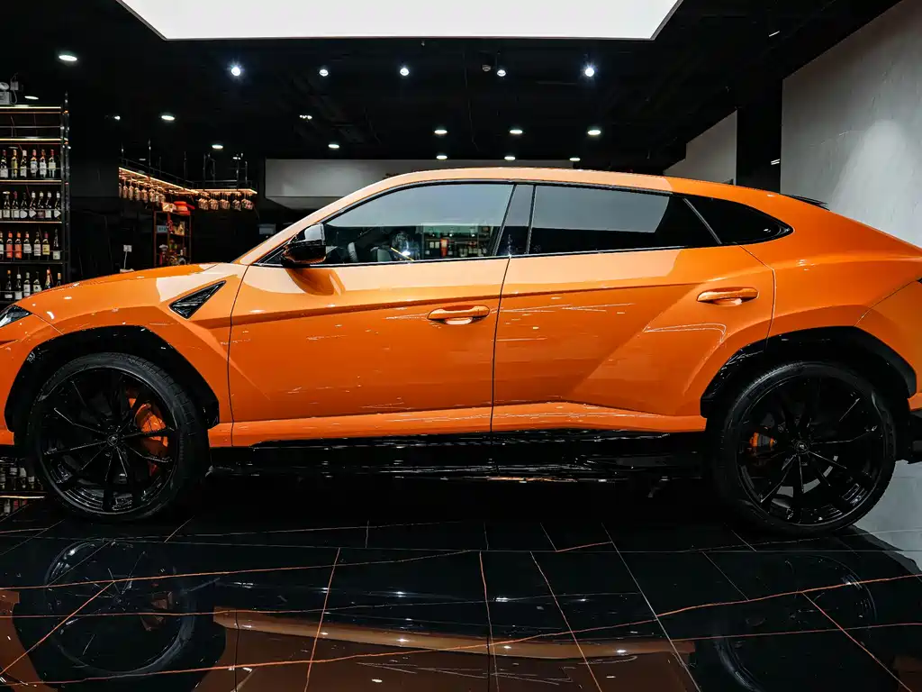 Lamborghini Urus 2021 — фото 3