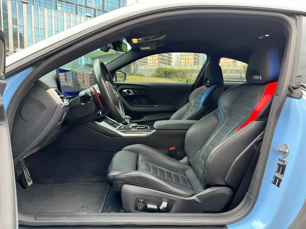 BMW M2 2024