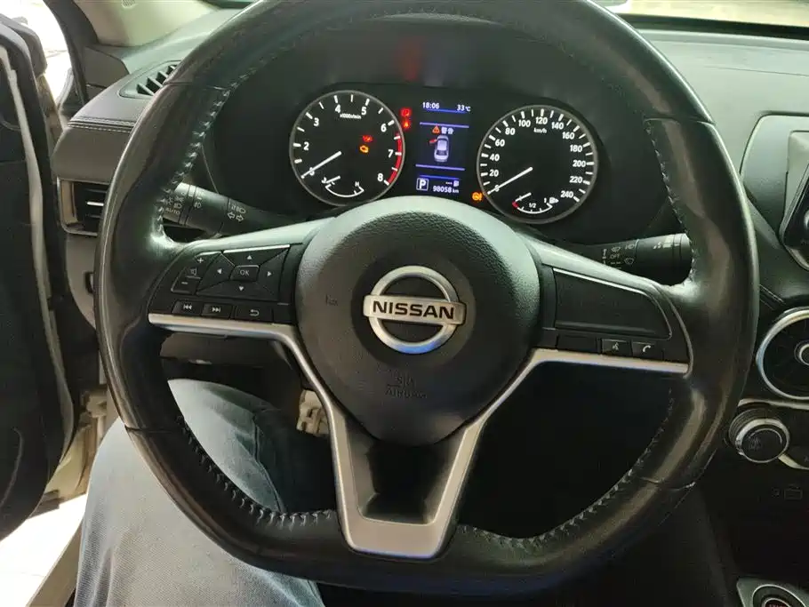 Nissan Sylphy 2019 — фото 15