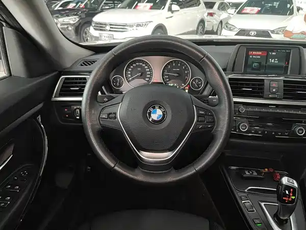 BMW 3 Series GT 2018