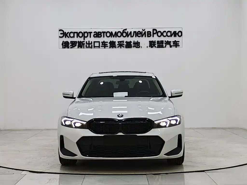 BMW 3 Series 2023 — фото 2