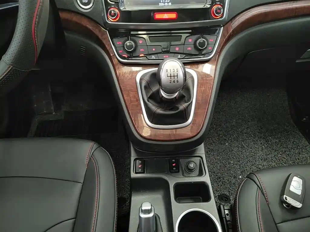 Haval H6 2017 — фото 14