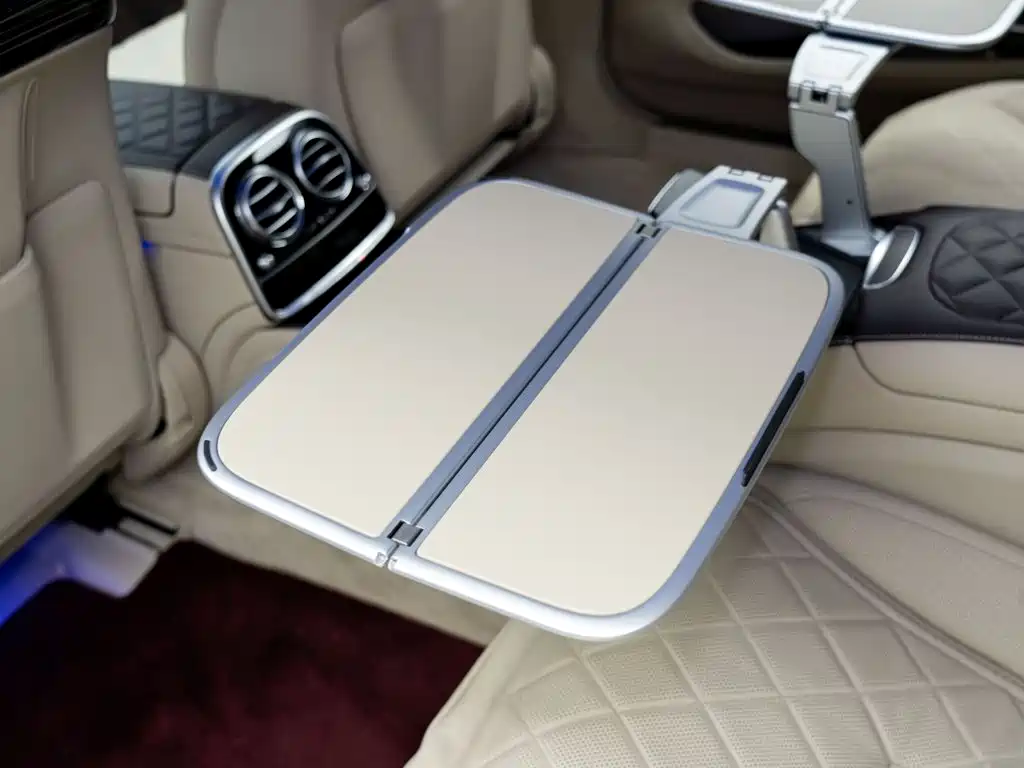 Mercedes-Benz Maybach S-Class 2020 — фото 13