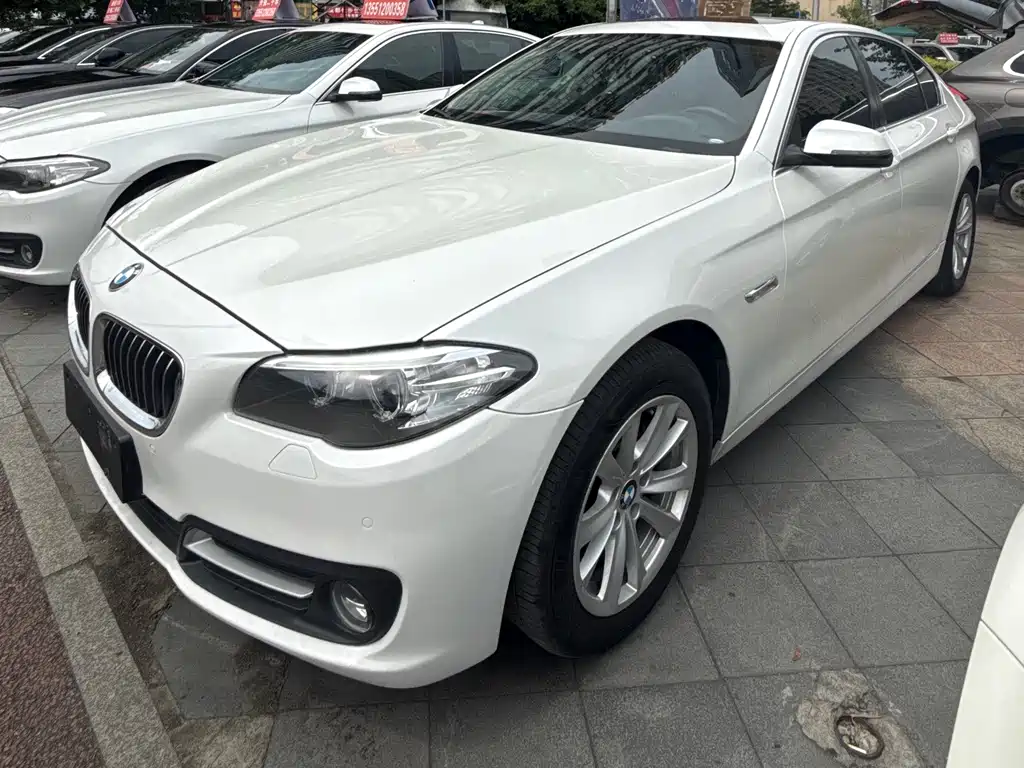 BMW 5 Series 2016
