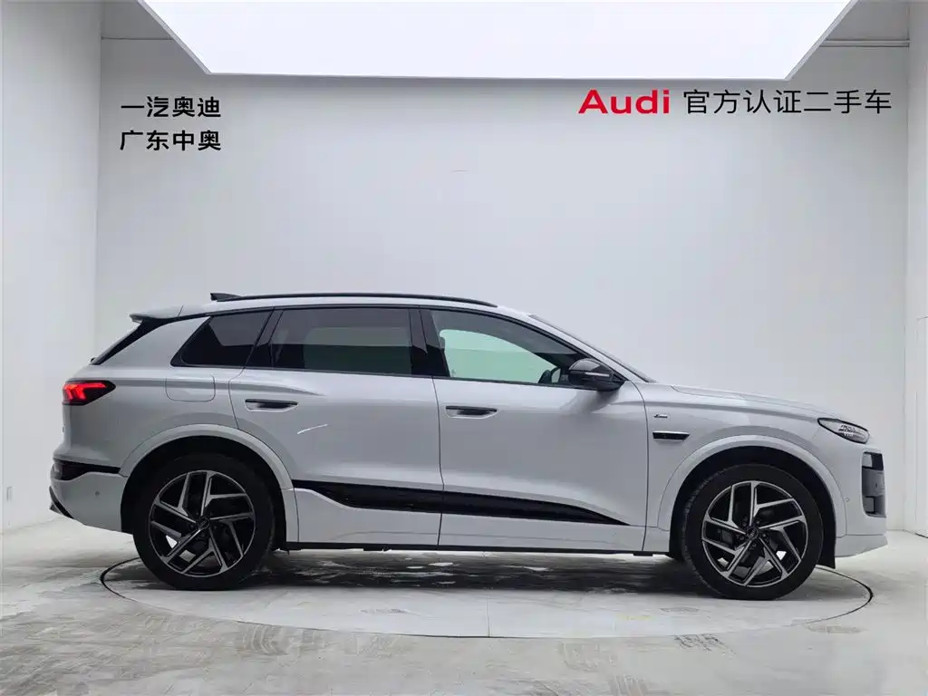 Audi Q6L e-tron 2025 — фото 3