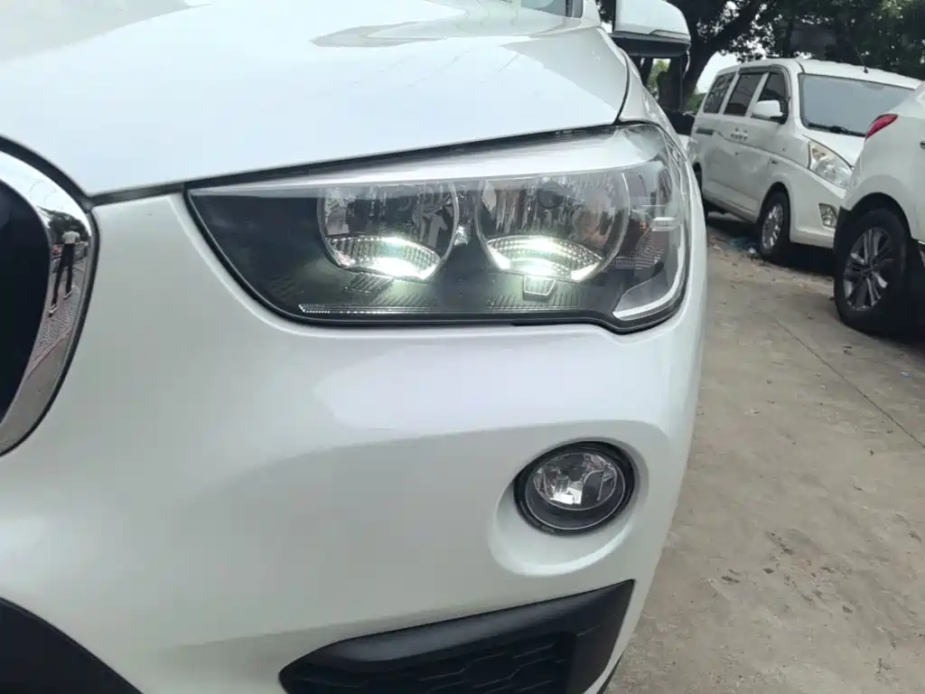 BMW X1 2016 — фото 24