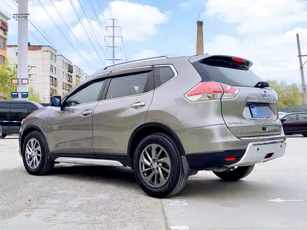 Nissan X-Trail 2014