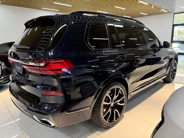 BMW X7 2019