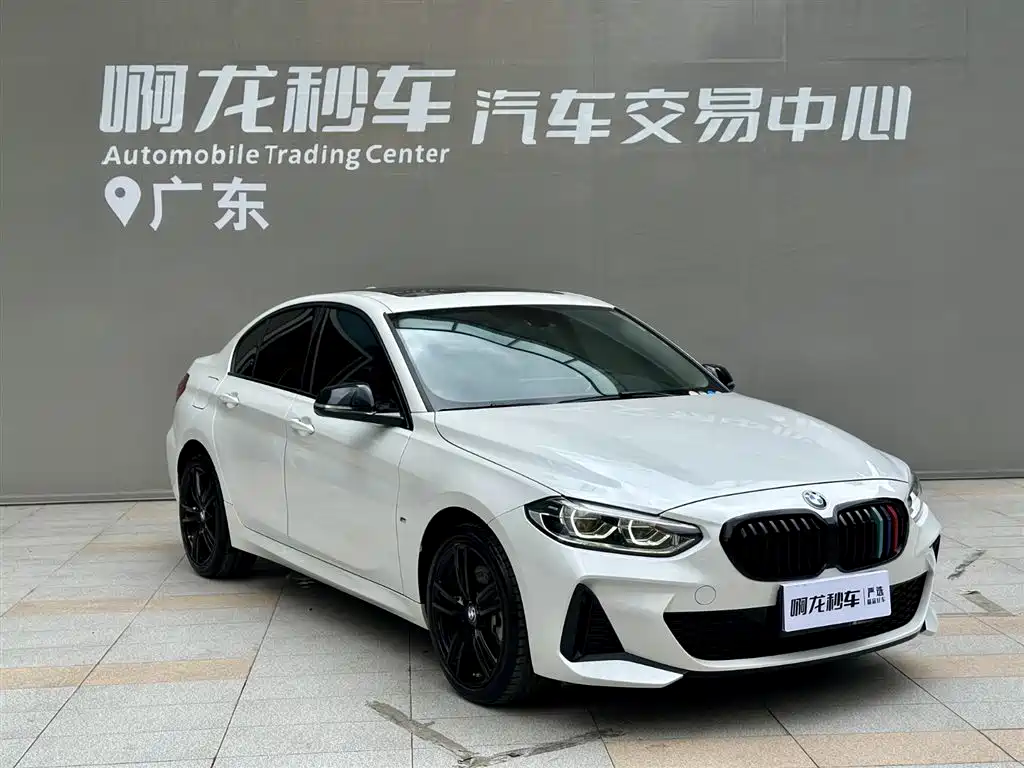 BMW 1 Series 2023