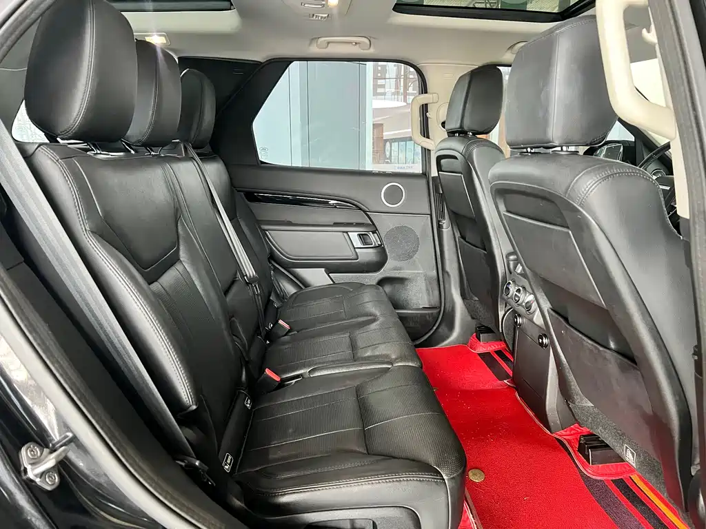 Land Rover Discovery 2020 — фото 13