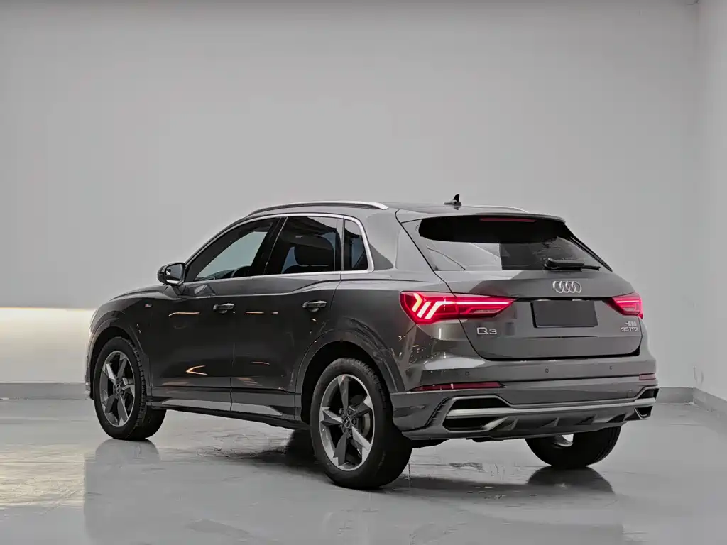 Audi Q3 2023