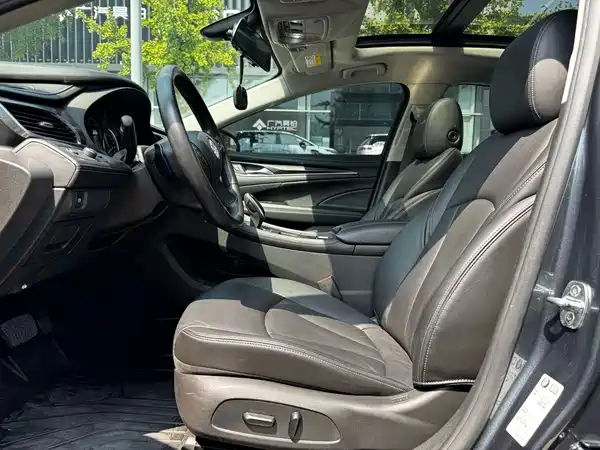 Buick LaCrosse 2021