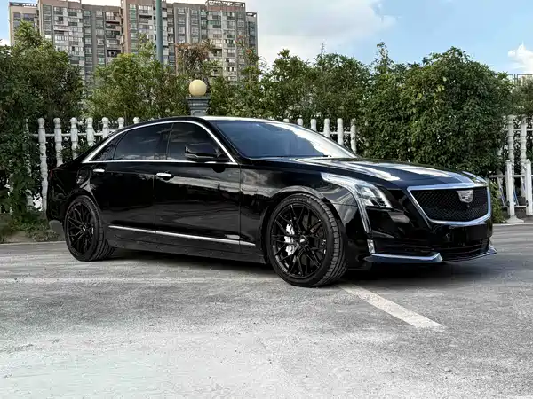 Cadillac CT6 2017
