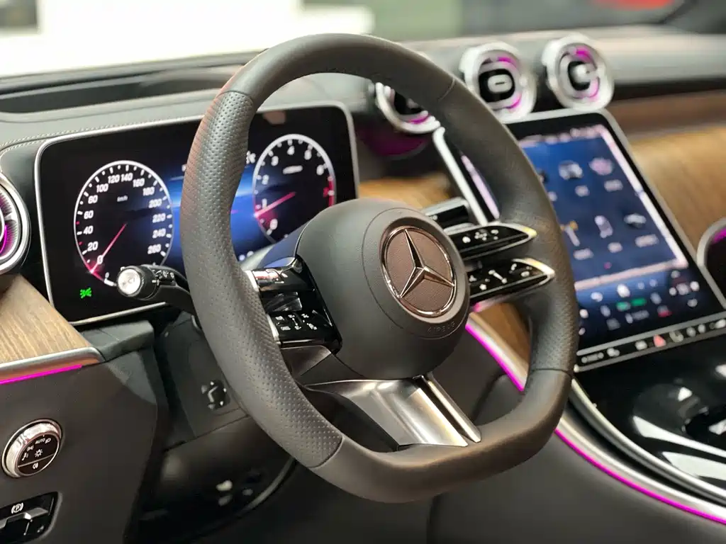 Mercedes-Benz GLC 2023 — фото 7