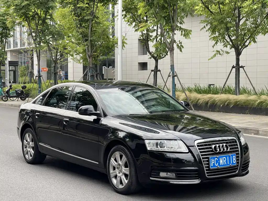 Audi A6L 2010 — фото 3