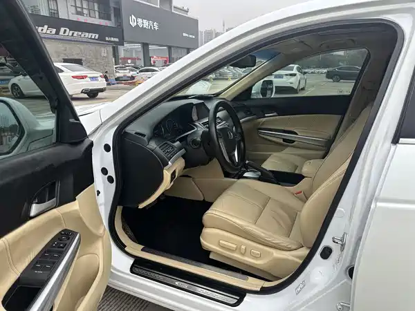 Honda Crosstour 2014