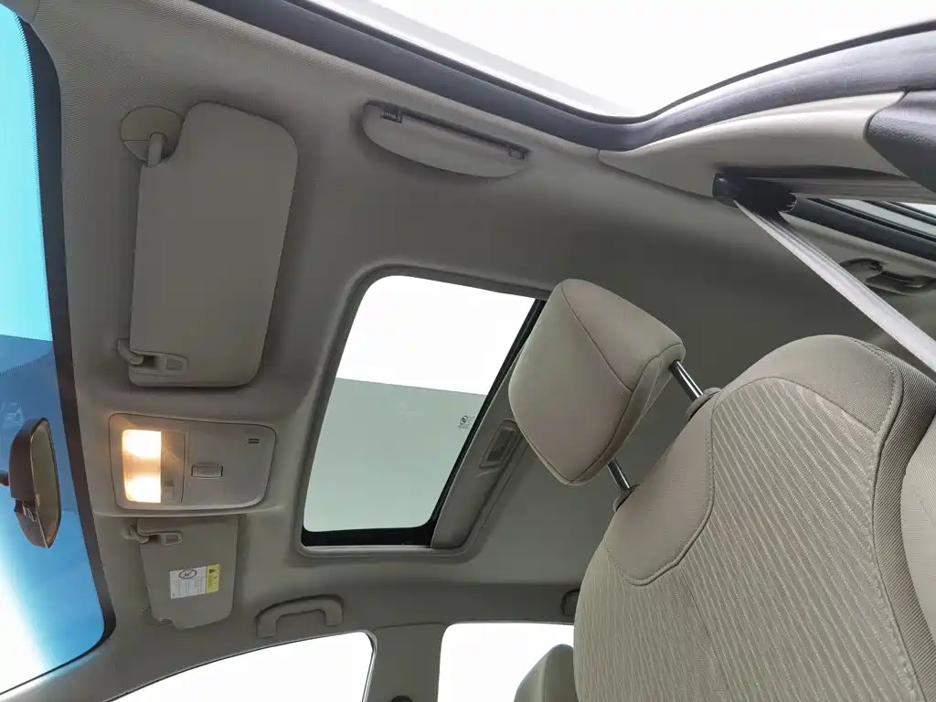 Buick Excelle GT 2015 — фото 14