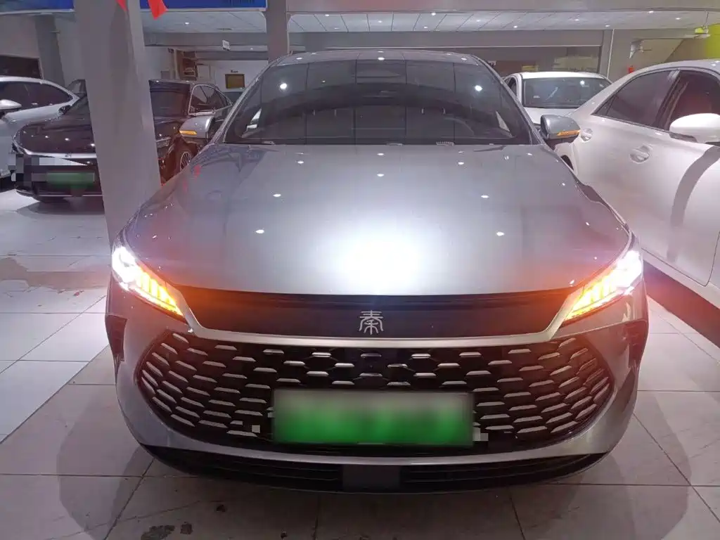 BYD Qin PLUS 2025 — фото 3